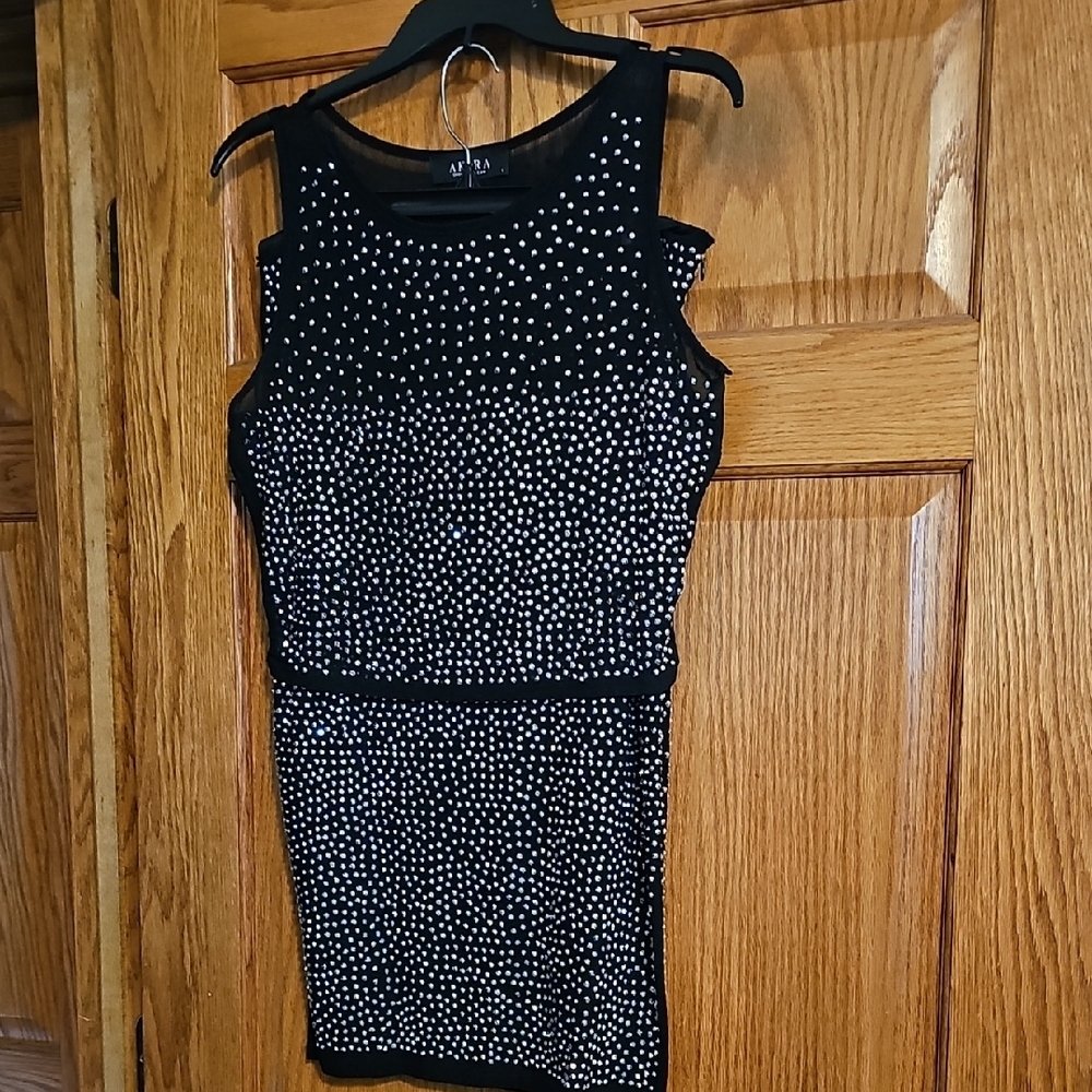 Black and White Sleeveless Dress